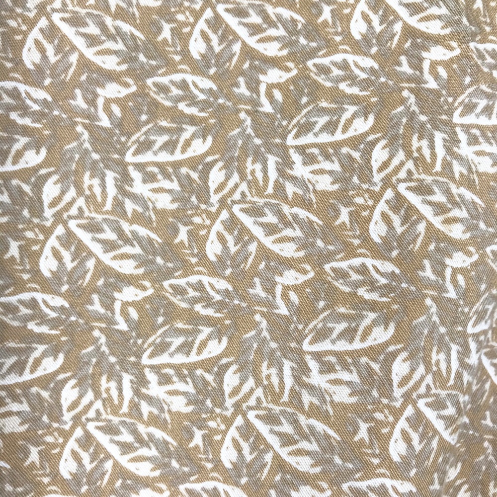 Tan Leaf Pattern Casual Button Down Date Shirt M - Picture 3 of 6